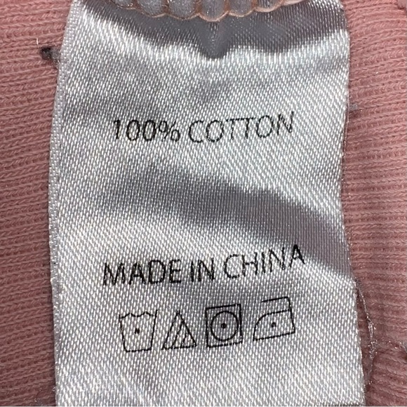 Pink Ribbed Pull Over size Large - Picture 8 of 10